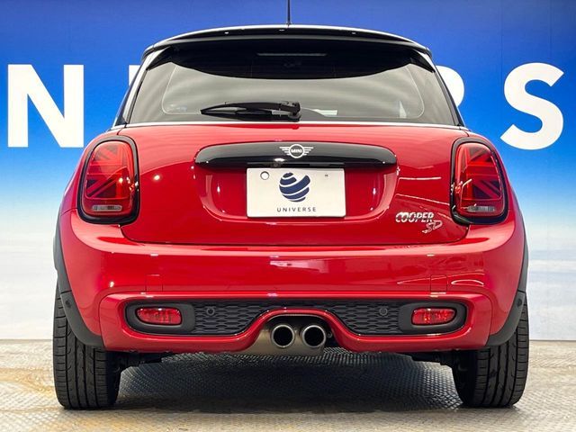 BMW MINI COOPER SD 2019