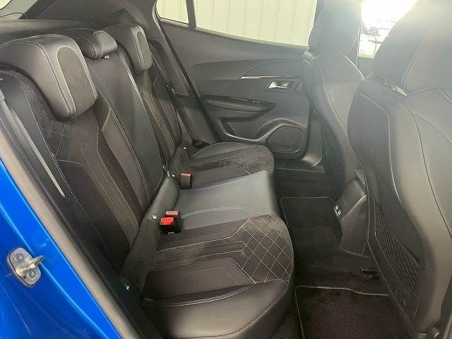 PEUGEOT PEUGEOT 2008 2021