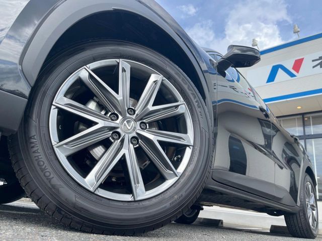 TOYOTA LEXUS LBX 2024