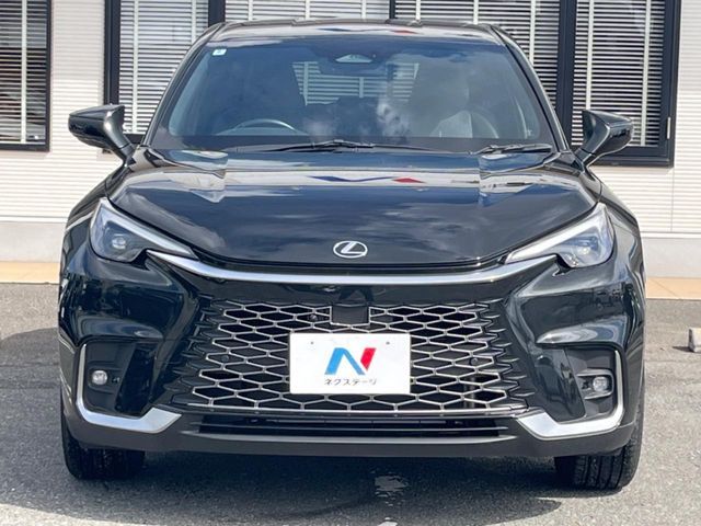 TOYOTA LEXUS LBX 2024