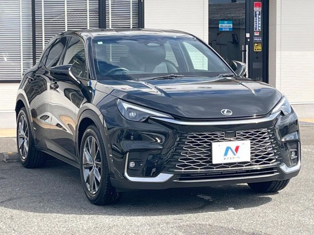 TOYOTA LEXUS LBX 2024