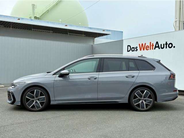 VOLKSWAGEN VOLKSWAGEN GOLF VARIANT 2025