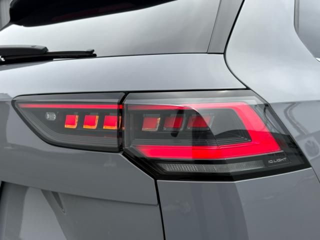 VOLKSWAGEN VOLKSWAGEN GOLF VARIANT 2025