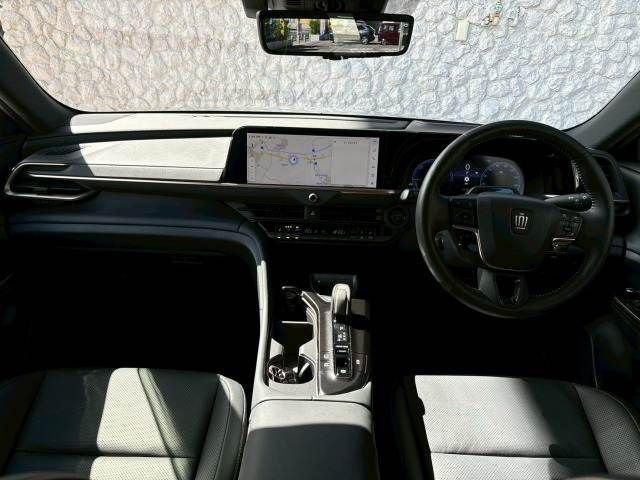 TOYOTA CROWN SPORT 2024