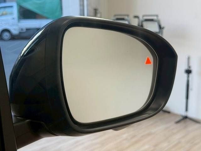 NISSAN SERENA  WG 2023