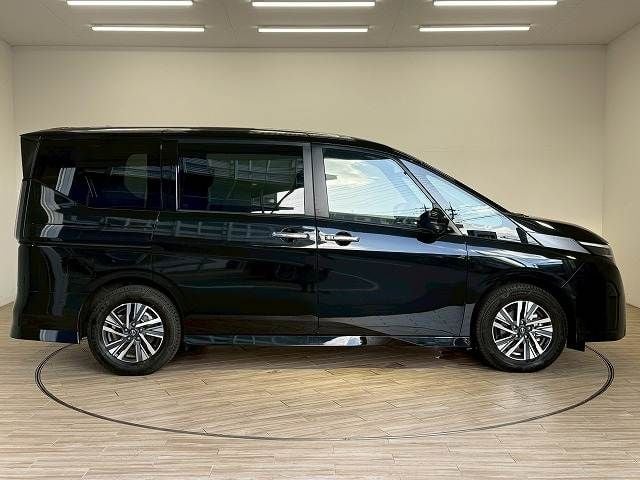 NISSAN SERENA  WG 2023