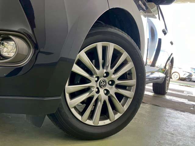 TOYOTA HARRIER HYBRID 2015