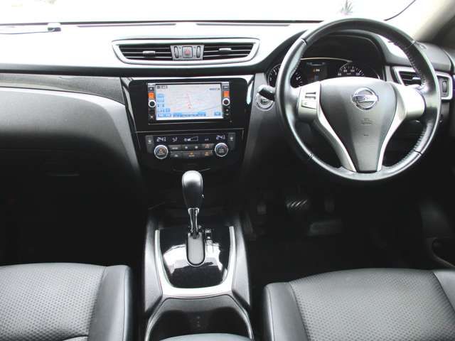 NISSAN X-TRAIL 4WD 2014