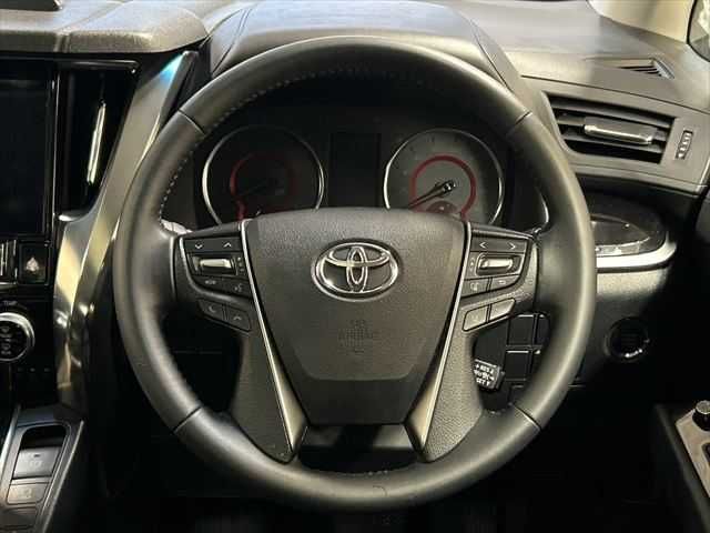 TOYOTA ALPHARD 2018