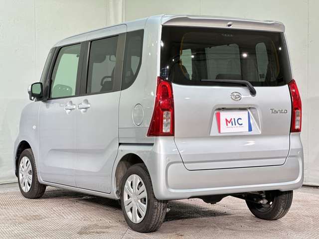 DAIHATSU TANTO 4WD 2019