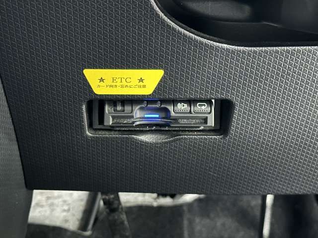 DAIHATSU TANTO 4WD 2019