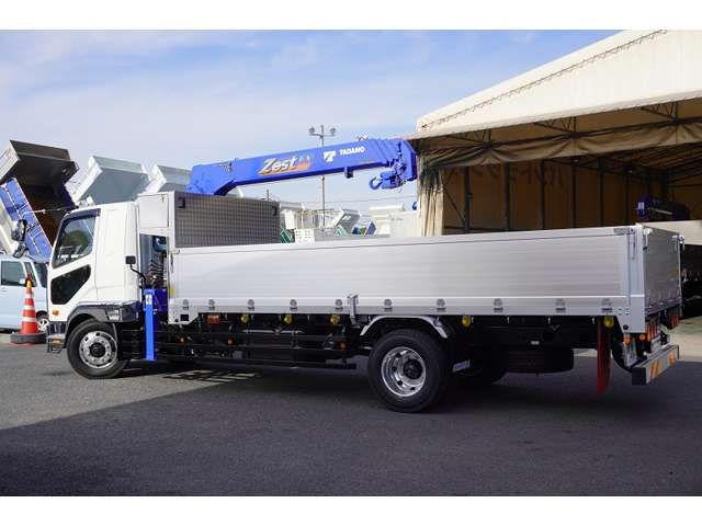 MITSUBISHI FUSOU FIGHTER 2023