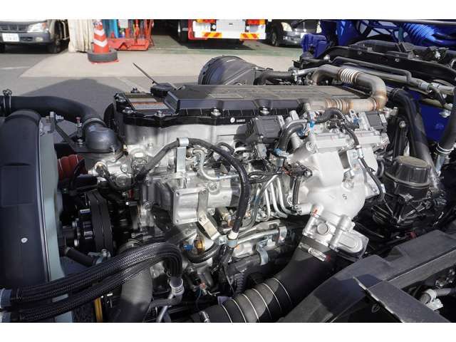 MITSUBISHI FUSOU FIGHTER 2023