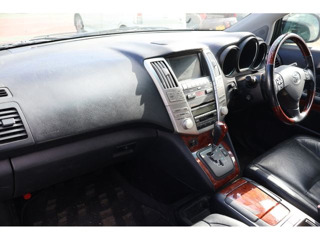 TOYOTA HARRIER 2WD 2008