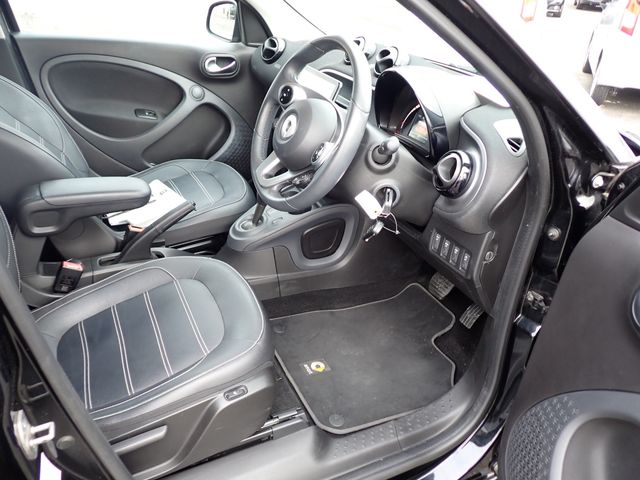 MCC SMART FORFOUR 2019