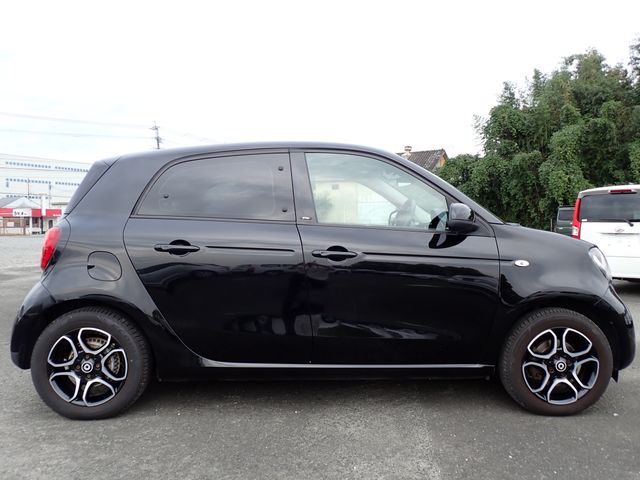 MCC SMART FORFOUR 2019