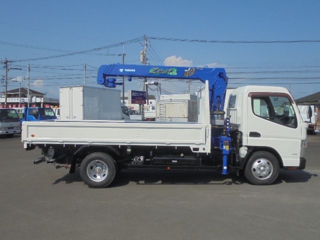 MITSUBISHI CANTER 2014
