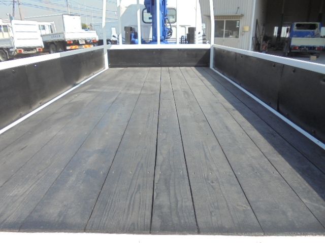 MITSUBISHI CANTER 2014