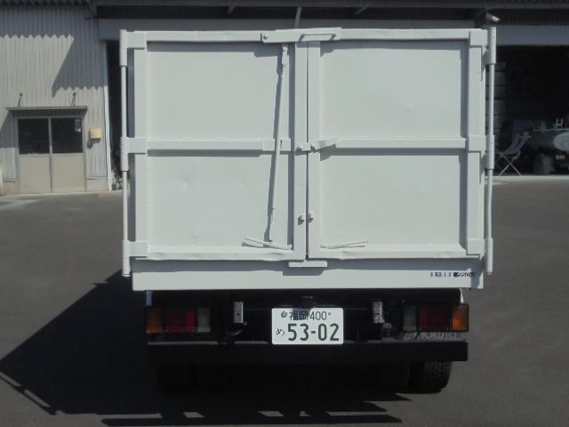 ISUZU ELF 2012