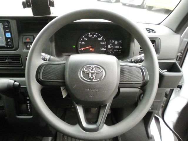 TOYOTA PIXIS van 4WD 2023