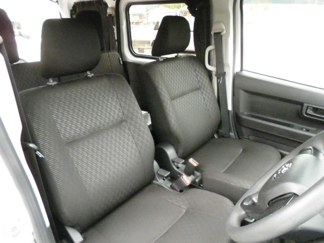 TOYOTA PIXIS van 4WD 2023