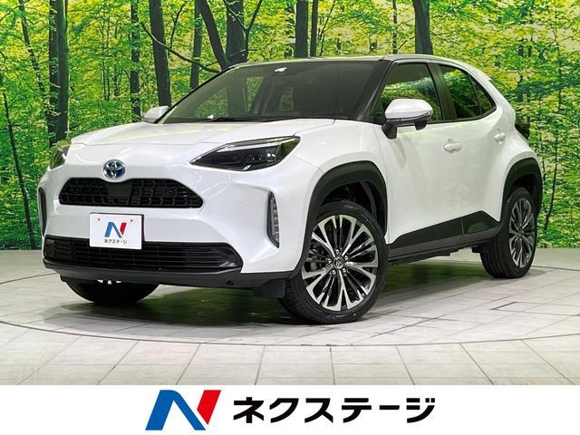 TOYOTA YARIS CROSS HYBRID 2023