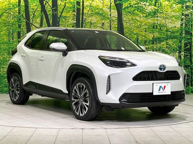 TOYOTA YARIS CROSS HYBRID 2023