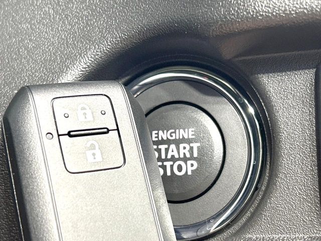 SUZUKI JIMNY NOMADE 2025