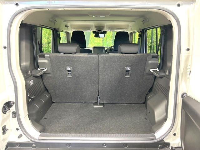 SUZUKI JIMNY NOMADE 2025