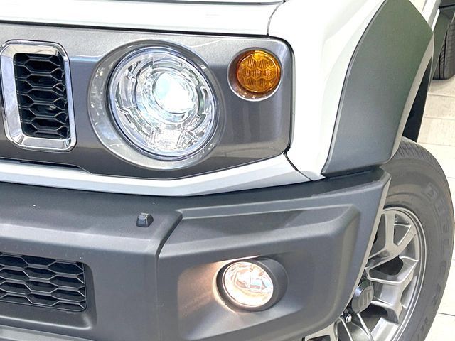 SUZUKI JIMNY NOMADE 2025