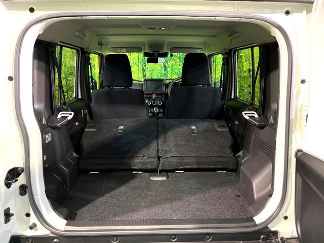 SUZUKI JIMNY NOMADE 2025