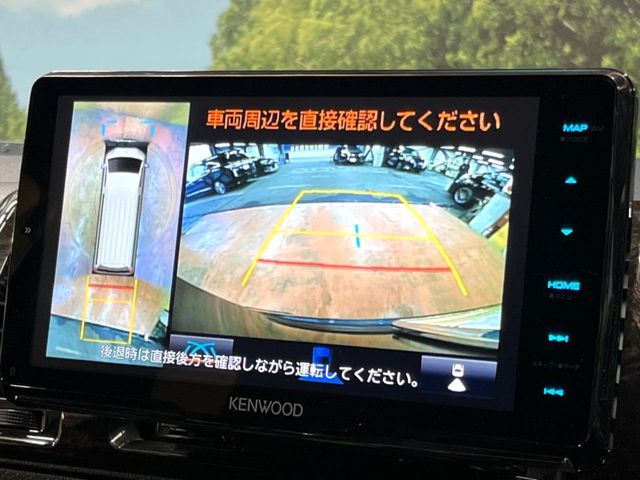 TOYOTA HIACE van 4WD 2021