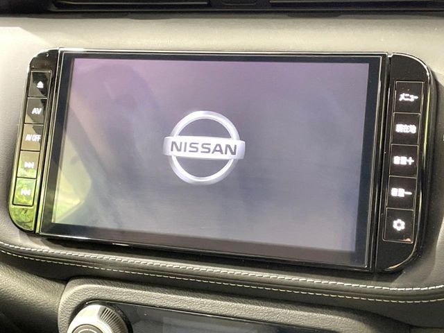 NISSAN KICKS 2020