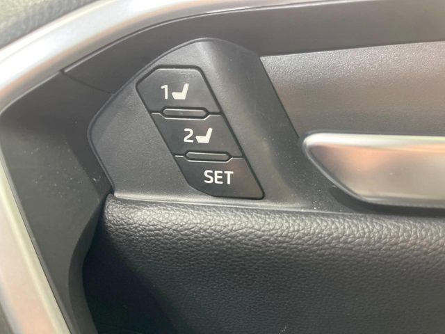 TOYOTA RAV4 4WD 2022