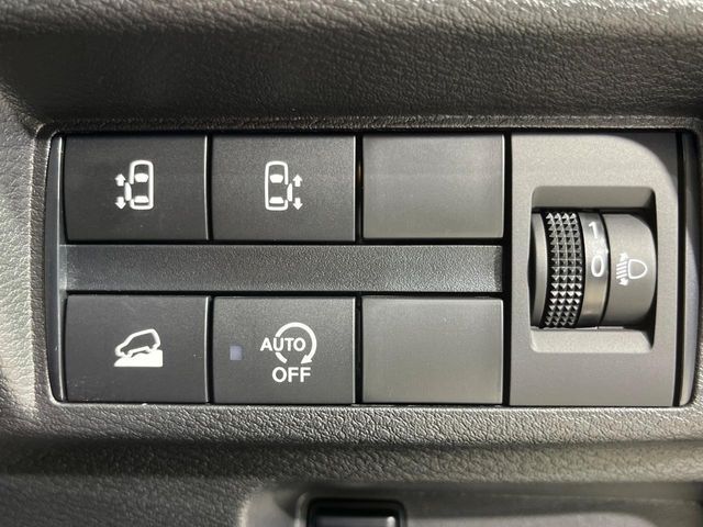 MITSUBISHI DELICA MINI 2024