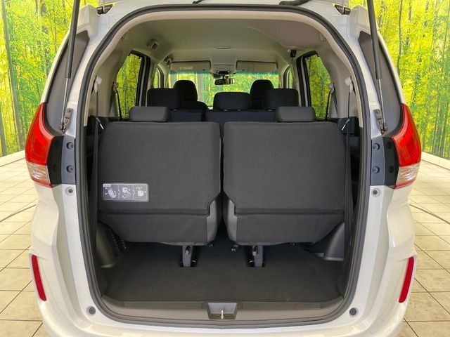 HONDA FREED HYBRID 2023