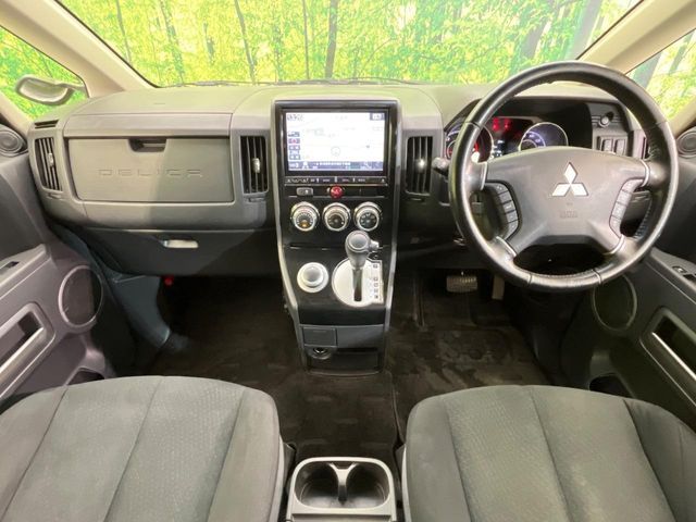 MITSUBISHI DELICA D:5 4WD 2016