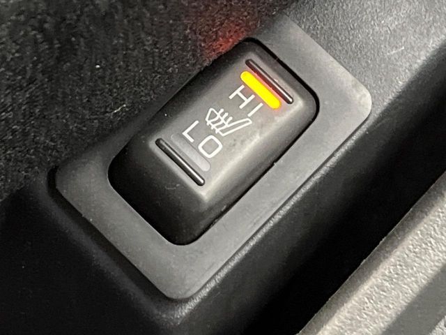 MITSUBISHI DELICA D:5 4WD 2016