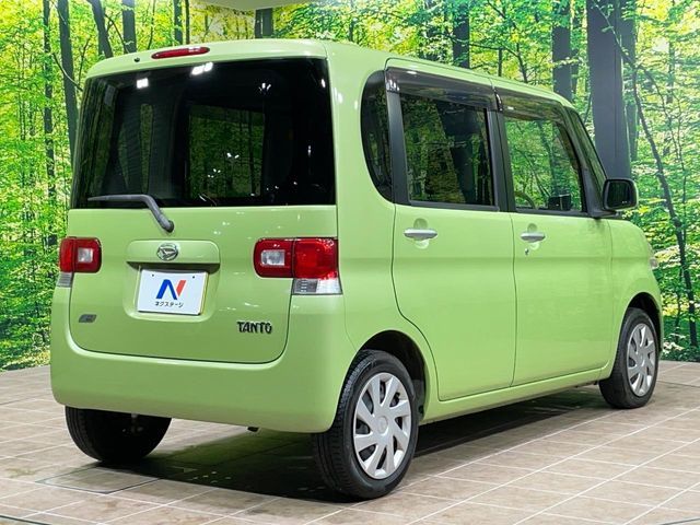 DAIHATSU TANTO 2012
