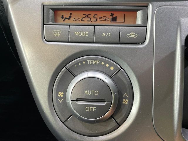 DAIHATSU MOVE CUSTOM 2009