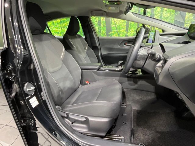 TOYOTA PRIUS 4WD 2023