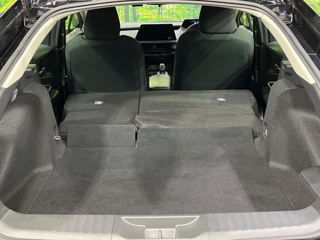 TOYOTA PRIUS 4WD 2023