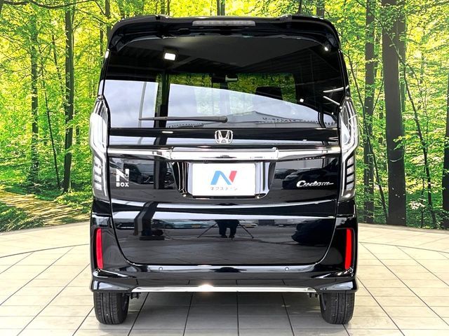 HONDA N BOX CUSTOM 2022