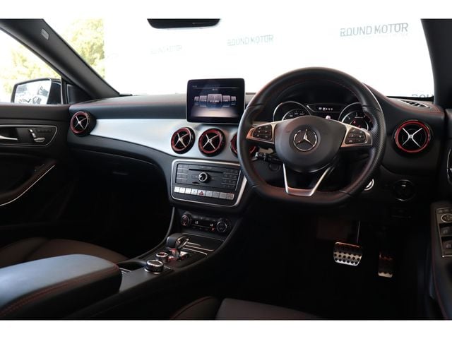 MERCEDES BENZ MERCEDES AMG CLA Shooting Brake 2018