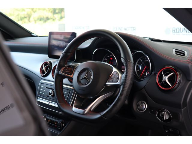 MERCEDES BENZ MERCEDES AMG CLA Shooting Brake 2018