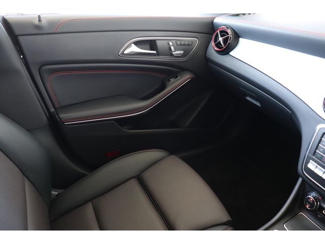 MERCEDES BENZ MERCEDES AMG CLA Shooting Brake 2018