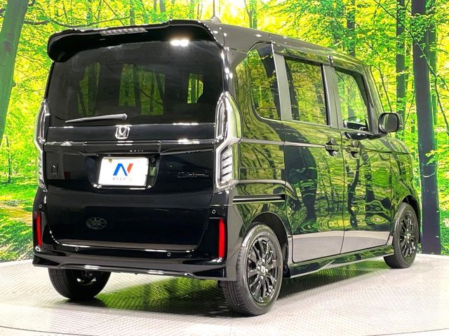 HONDA N BOX CUSTOM 2023