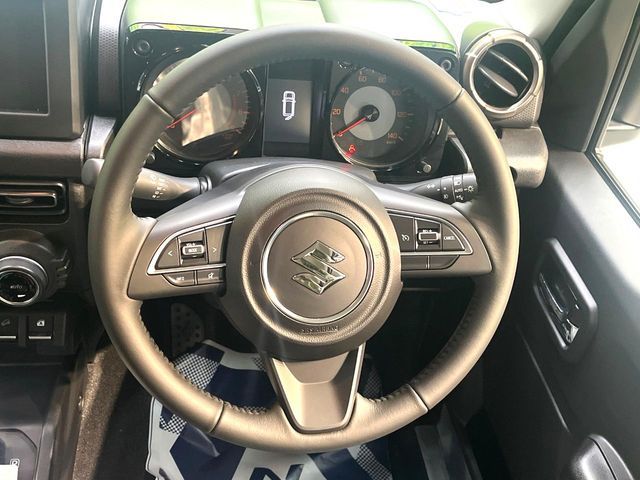 SUZUKI JIMNY 4WD 2025