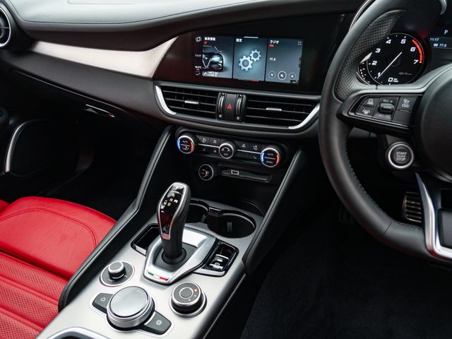 ALFAROMEO ALFAROMEO Giulia 2022