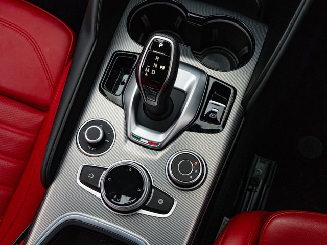 ALFAROMEO ALFAROMEO Giulia 2022